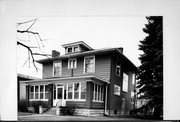 1515 STATE ST 1515 STATE ST, a American Foursquare house, built in La Crosse, Wisconsin in .