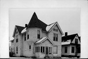 1421 VINE ST, a Queen Anne house, built in La Crosse, Wisconsin in .