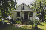 2572 COUNTY HIGHWAY Z, a Front Gabled house, built in Quincy, Wisconsin in 1940.