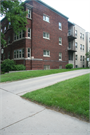 2029-2041 W WISCONSIN AVE, a Arts and Crafts apartment/condominium, built in Milwaukee, Wisconsin in 1914.