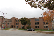 2801 W WISCONSIN AVE, a Contemporary nursing home/sanitarium, built in Milwaukee, Wisconsin in 1969.