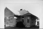 1307 West Ave S, a Bungalow house, built in La Crosse, Wisconsin in 1920.