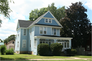 1724 MARKET ST, a Queen Anne house, built in La Crosse, Wisconsin in .