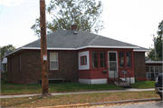 416 IRVIN ST 416 IRVIN ST, a One Story Cube house, built in Onalaska, Wisconsin in 1935.