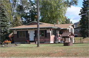 926 2ND AVE N, a Other Vernacular lodging-hotel, built in Onalaska, Wisconsin in 1950.
