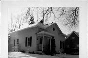1326 WINNEBAGO ST, a One Story Cube house, built in La Crosse, Wisconsin in .