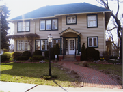 1120 S VAN BUREN ST 1120 S VAN BUREN ST, a Craftsman house, built in Green Bay, Wisconsin in 1921.