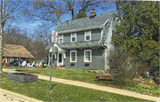 601 CHAPMAN ST, a Dutch Colonial Revival house, built in Madison, Wisconsin in 1931.