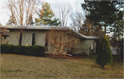 5129 DOOR DR 5129 DOOR DR, a Ranch house, built in Madison, Wisconsin in 1960.