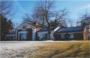W269 S3244 MERRILL HILLS RD, a Colonial Revival/Georgian Revival house, built in Waukesha, Wisconsin in 1952.