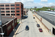 1635 W ST PAUL AVE, a Commercial Vernacular industrial bldg/manufacturing facility, built in Milwaukee, Wisconsin in 1924.
