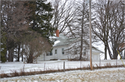 4009 200TH AVE, a Gabled Ell house, built in Paris, Wisconsin in 1854.