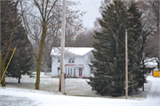 762 200TH AVE (US HWY 45), a Gabled Ell house, built in Paris, Wisconsin in 1909.
