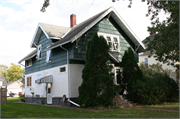 818 9TH AVE W 818 9TH AVE W, a Front Gabled house, built in Ashland, Wisconsin in 1920.