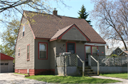 551 BUTLER ST, a Side Gabled house, built in De Pere, Wisconsin in 1938.