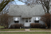 913 KEDZIE ST, a Side Gabled house, built in Madison, Wisconsin in 1947.