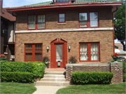 1017 COLLEGE AVE 1017 COLLEGE AVE, a Prairie School house, built in Racine, Wisconsin in 1917.