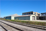 1902 E JOHNSON ST (2002 Pennsylvania Ave), a Astylistic Utilitarian Building warehouse, built in Madison, Wisconsin in 1915.