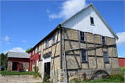 N366 COUNTY ROAD EM (E SIDE OF COUNTY HIGHWAY EM .35 MI S OF HIGHWAY R), a Astylistic Utilitarian Building barn, built in Emmet, Wisconsin in 1850.