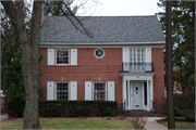 2009 MAIN ST, a Colonial Revival/Georgian Revival house, built in Stevens Point, Wisconsin in 1924.