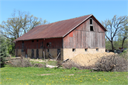 6946 FRENCHTOWN RD, a Astylistic Utilitarian Building barn, built in Montrose, Wisconsin in .