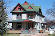 1612 CLARK ST, a Queen Anne house, built in Stevens Point, Wisconsin in 1899.