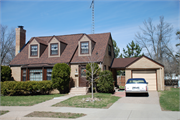 2300 ALGOMA ST 2300 ALGOMA ST, a Colonial Revival/Georgian Revival house, built in Stevens Point, Wisconsin in 1947.