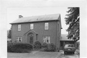 2532 EDGEWOOD PLACE, a Colonial Revival/Georgian Revival house, built in La Crosse, Wisconsin in 1938.