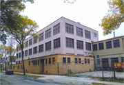 2748 N 32ND ST, a Commercial Vernacular industrial building, built in Milwaukee, Wisconsin in 1906.