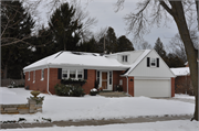 606 OAK ST, a Minimal Traditional house, built in Manitowoc, Wisconsin in 1951.