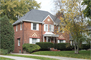 8114 WARREN AVE 8114 WARREN AVE, a Spanish/Mediterranean Styles house, built in Wauwatosa, Wisconsin in 1927.