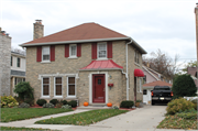2508 N LEFEBER AVE, a Colonial Revival/Georgian Revival house, built in Wauwatosa, Wisconsin in 1939.
