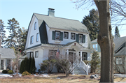 1842 Church Street 1842 Church Street, a Dutch Colonial Revival house, built in Wauwatosa, Wisconsin in 1926.