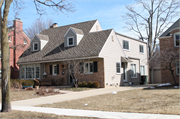 1526 Ridge Court, a Side Gabled house, built in Wauwatosa, Wisconsin in 1953.