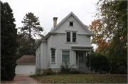 7822 W Stickney Avenue, a Queen Anne house, built in Wauwatosa, Wisconsin in 1900.