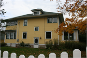 321 13TH ST SE, a American Foursquare house, built in Menomonie, Wisconsin in 1913.