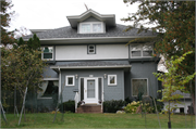 317 PARK CIR SE 317 PARK CIR SE, a Prairie School house, built in Menomonie, Wisconsin in 1912.
