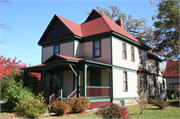 904 9TH ST E, a Queen Anne house, built in Menomonie, Wisconsin in 1896.