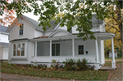 1014 WILSON AVE, a Gabled Ell house, built in Menomonie, Wisconsin in 1885.