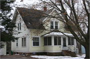 1216 12TH AVE E 1216 12TH AVE E, a Side Gabled house, built in Menomonie, Wisconsin in 1915.