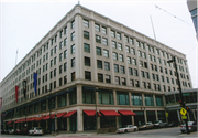 161 W WISCONSIN AVE, a Neoclassical/Beaux Arts retail building, built in Milwaukee, Wisconsin in 1916.