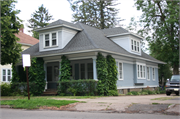 617 E BRIDGE ST 617 E BRIDGE ST, a Bungalow house, built in Wausau, Wisconsin in 1920.