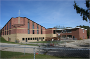 8710 N DEERWOOD DR, a Late Gothic Revival school – elem/middle/jr high/high, built in Brown Deer, Wisconsin in 1922.