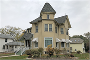 105 W CHURCH ST 105 W CHURCH ST, a Queen Anne house, built in Oakfield, Wisconsin in 1890.