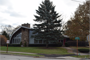 2411 Riverside Ave, a Contemporary house, built in Marinette, Wisconsin in 1965.