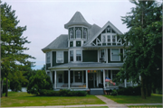 618 WATER AVE, a Queen Anne house, built in Hillsboro, Wisconsin in .