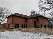 401 West Verona Ave, a Prairie School school – elem/middle/jr high/high, built in Verona, Wisconsin in 1917.