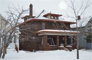 1909 OGDEN AVE, a American Foursquare house, built in Superior, Wisconsin in 1913.