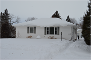 2713 E 8TH ST, a Ranch house, built in Superior, Wisconsin in 1956.
