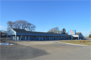 533 N Marquette Rd, a Contemporary lodging-hotel, built in Prairie du Chien, Wisconsin in 1950.